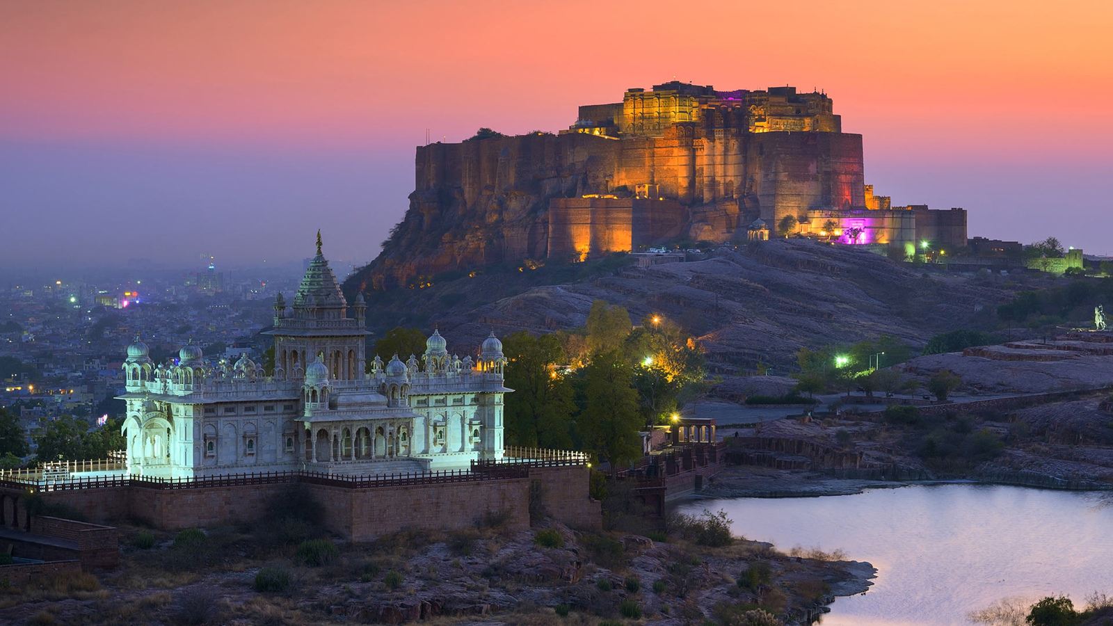 Jaipur and Udaipur palaces